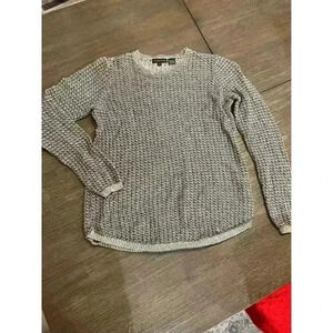 Women’s Sweater Size Small Light Grey Color